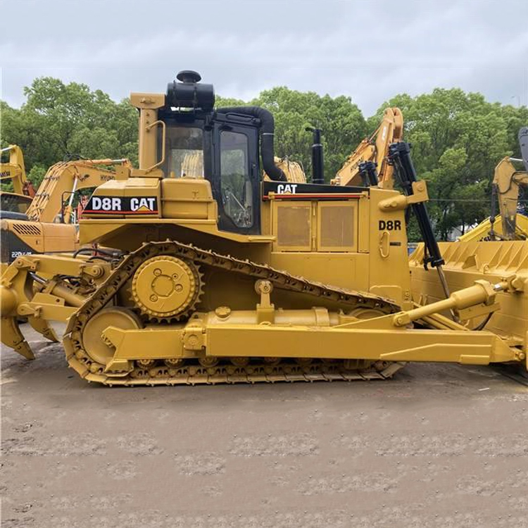 CAT D8R